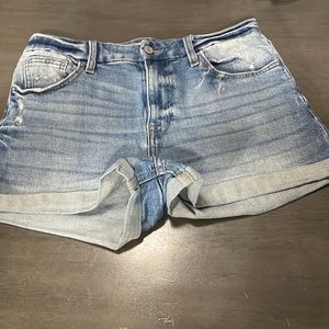 Willow root Jean shorts medium from Buckle